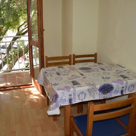 Apartmani Roko Drvenik  Zewnętrze zdjęcie