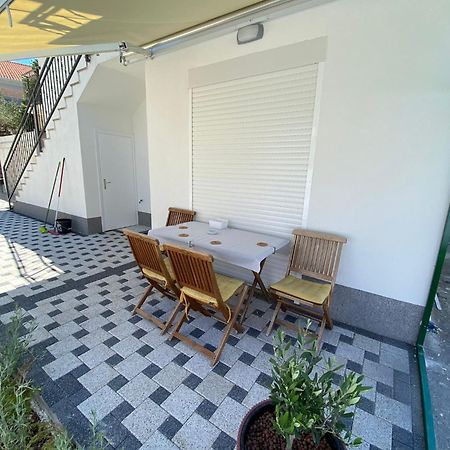 Apartmani Roko Drvenik  Zewnętrze zdjęcie