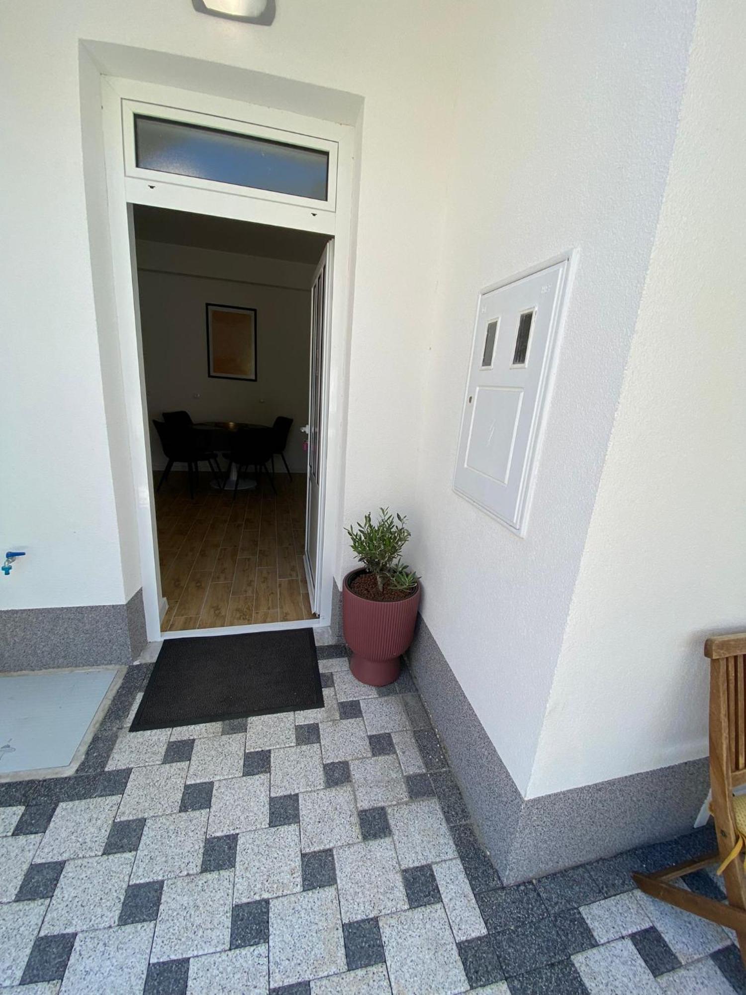 Apartmani Roko Drvenik  Zewnętrze zdjęcie