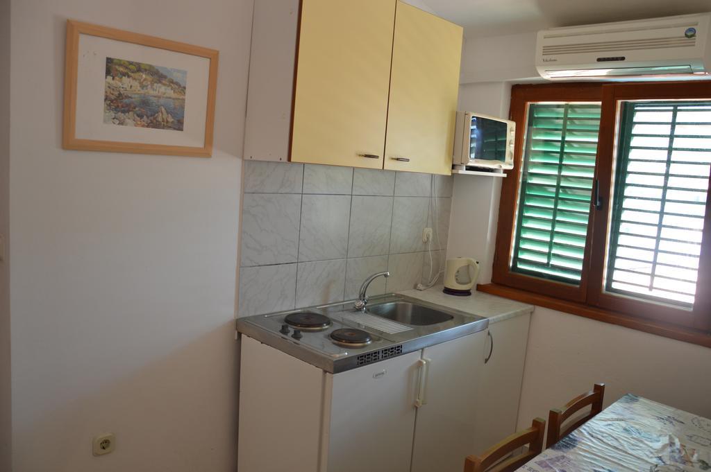 Apartmani Roko Drvenik  Zewnętrze zdjęcie