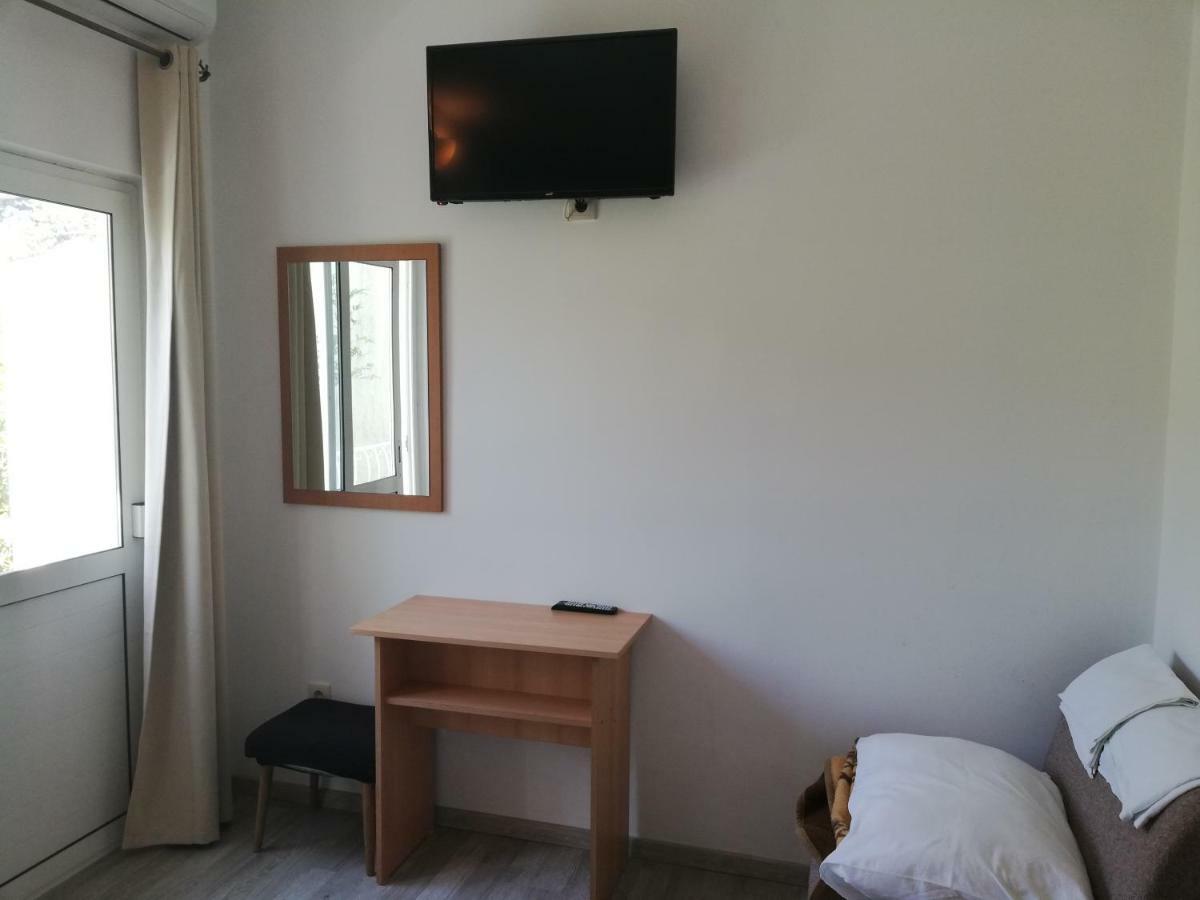 Apartmani Roko Drvenik  Zewnętrze zdjęcie