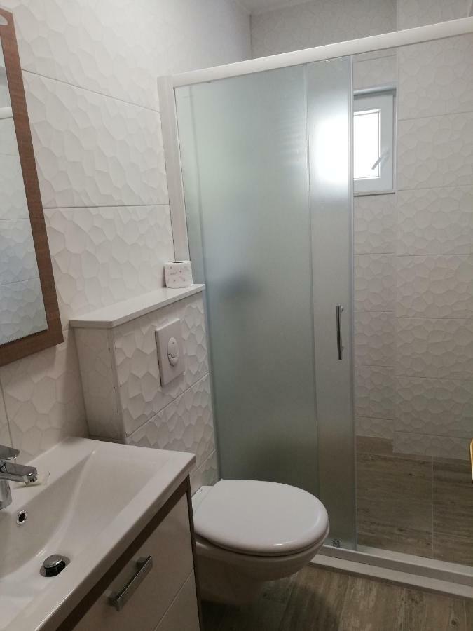 Apartmani Roko Drvenik  Zewnętrze zdjęcie